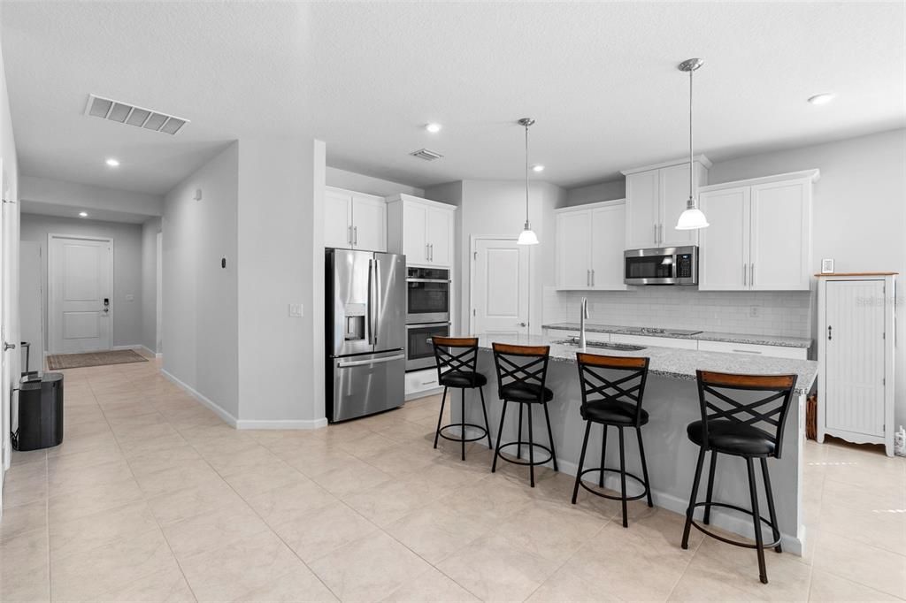 For Sale: $419,900 (4 beds, 2 baths, 1996 Square Feet)