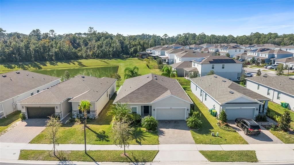 For Sale: $419,900 (4 beds, 2 baths, 1996 Square Feet)