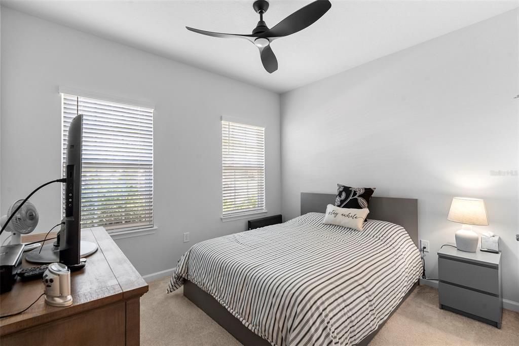 For Sale: $419,900 (4 beds, 2 baths, 1996 Square Feet)