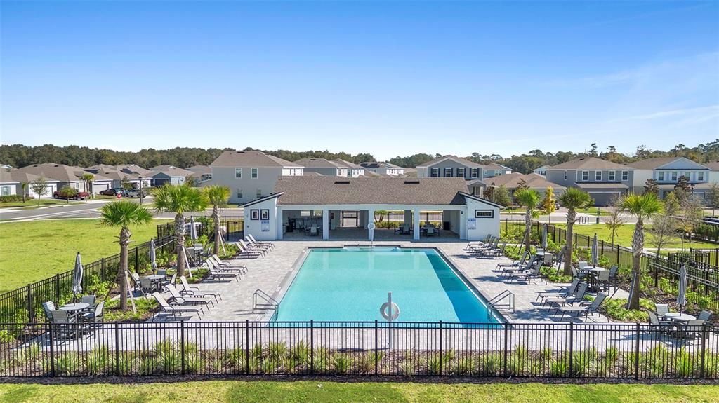 For Sale: $419,900 (4 beds, 2 baths, 1996 Square Feet)