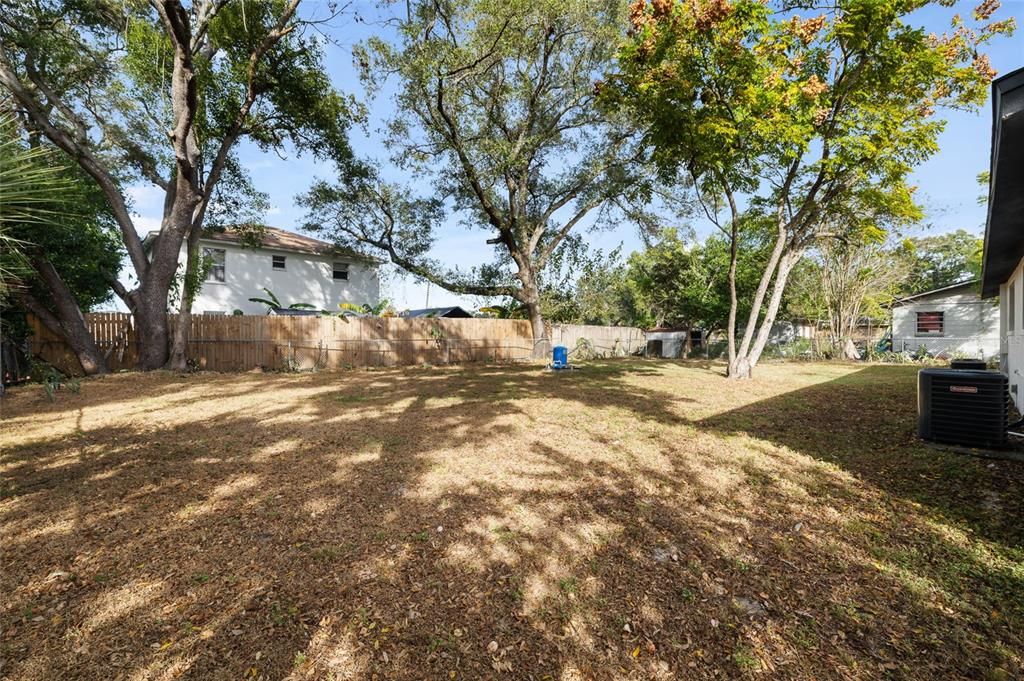 На продажу: $435,000 (4 спален, 0 ванн, 3308 Квадратных фут)