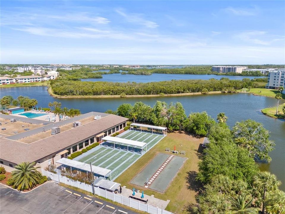 出租: $1,800 (2 贝兹, 2 浴室, 1010 平方英尺)