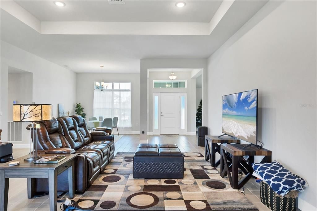 待售: $425,000 (4 贝兹, 3 浴室, 2265 平方英尺)