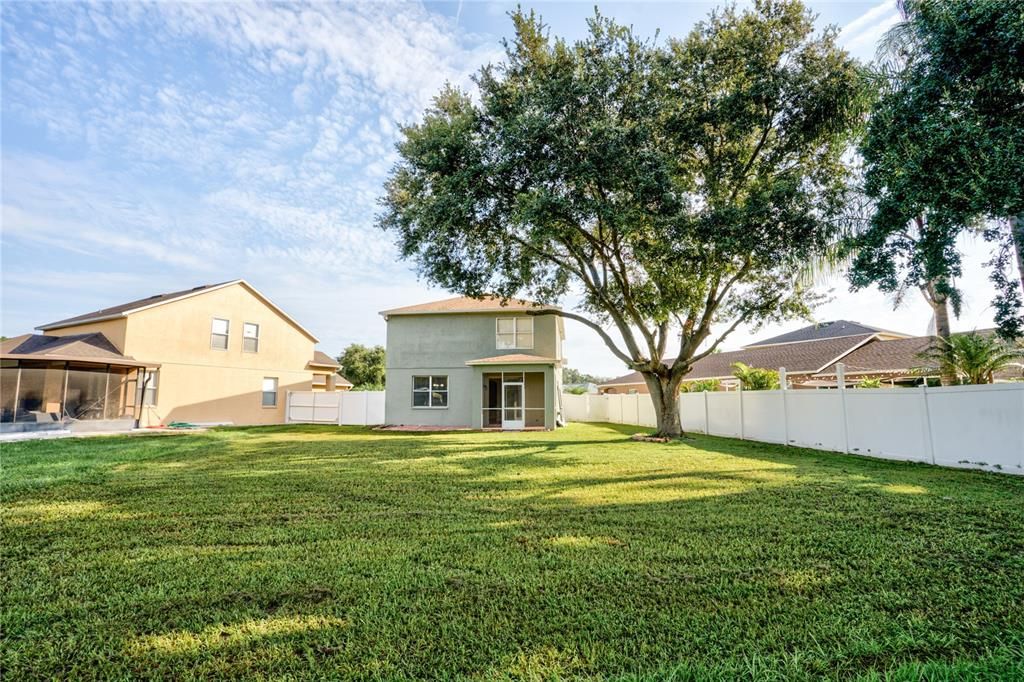 En Renta: $2,900 (4 camas, 2 baños, 2007 Pies cuadrados)