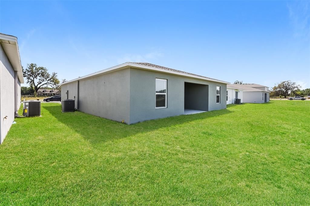 出租: $1,825 (3 贝兹, 2 浴室, 1477 平方英尺)