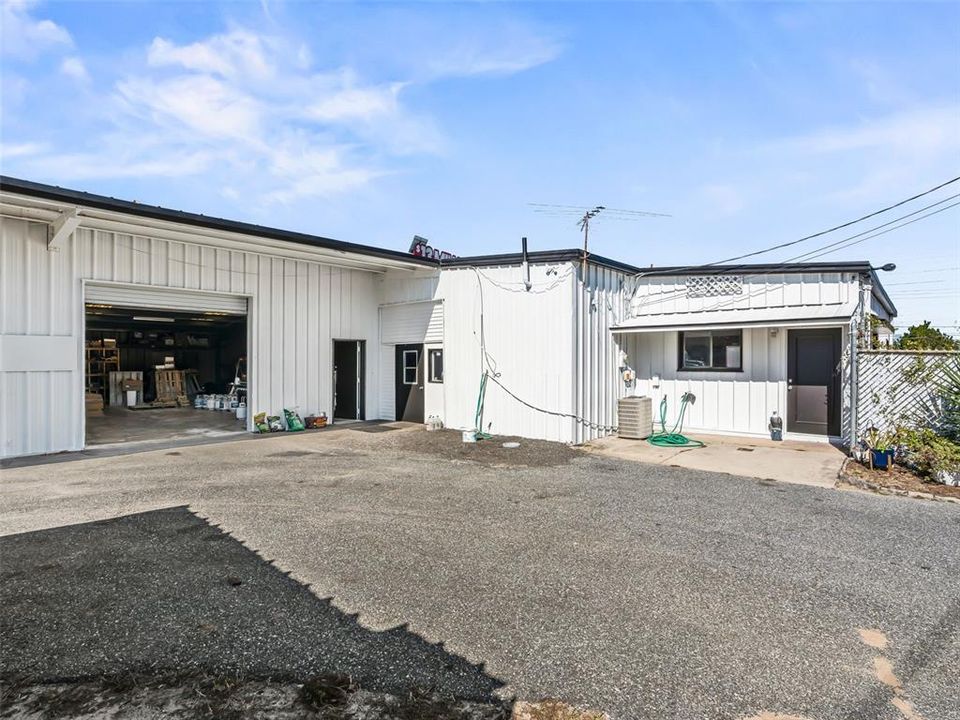 For Sale: $1,300,000 (0 beds, 0 baths, 5725 Square Feet)