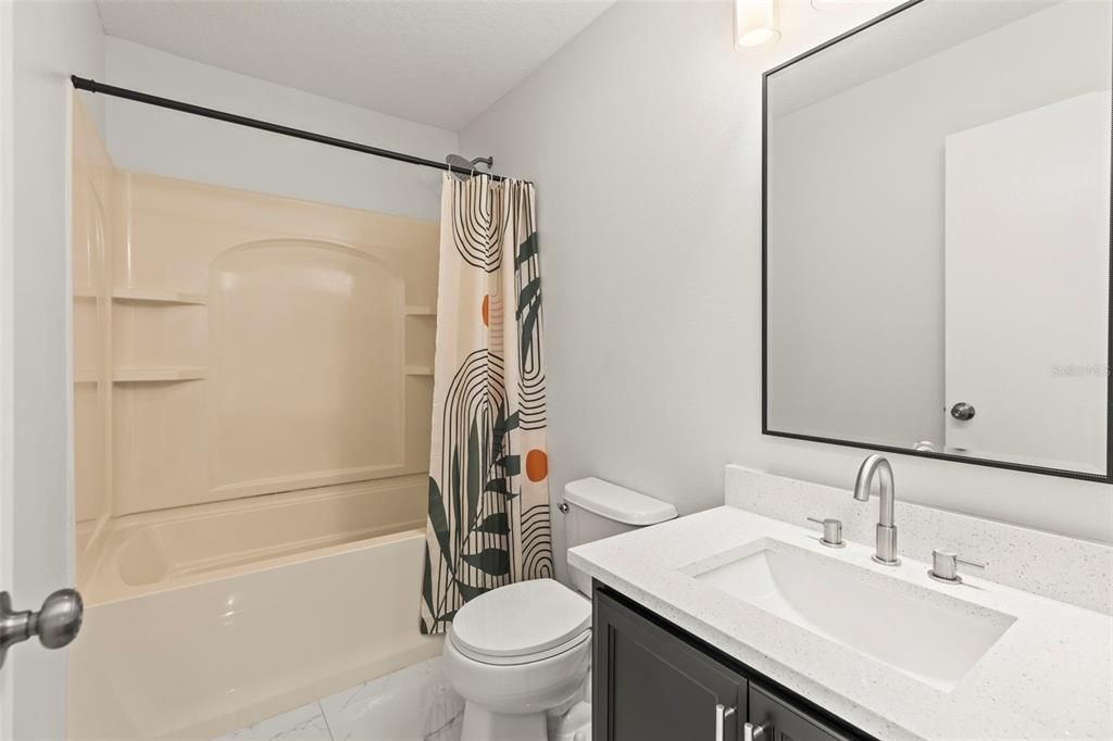 На продажу: $359,900 (4 спален, 3 ванн, 1606 Квадратных фут)