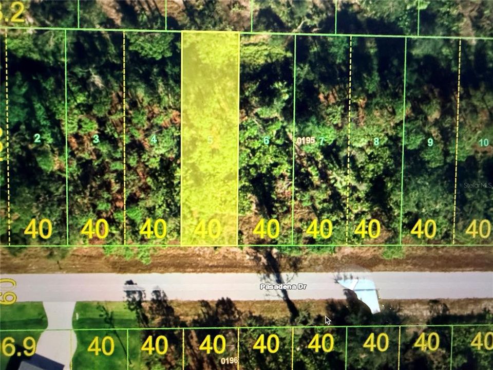 На продажу: $20,000 (0.28 acres)