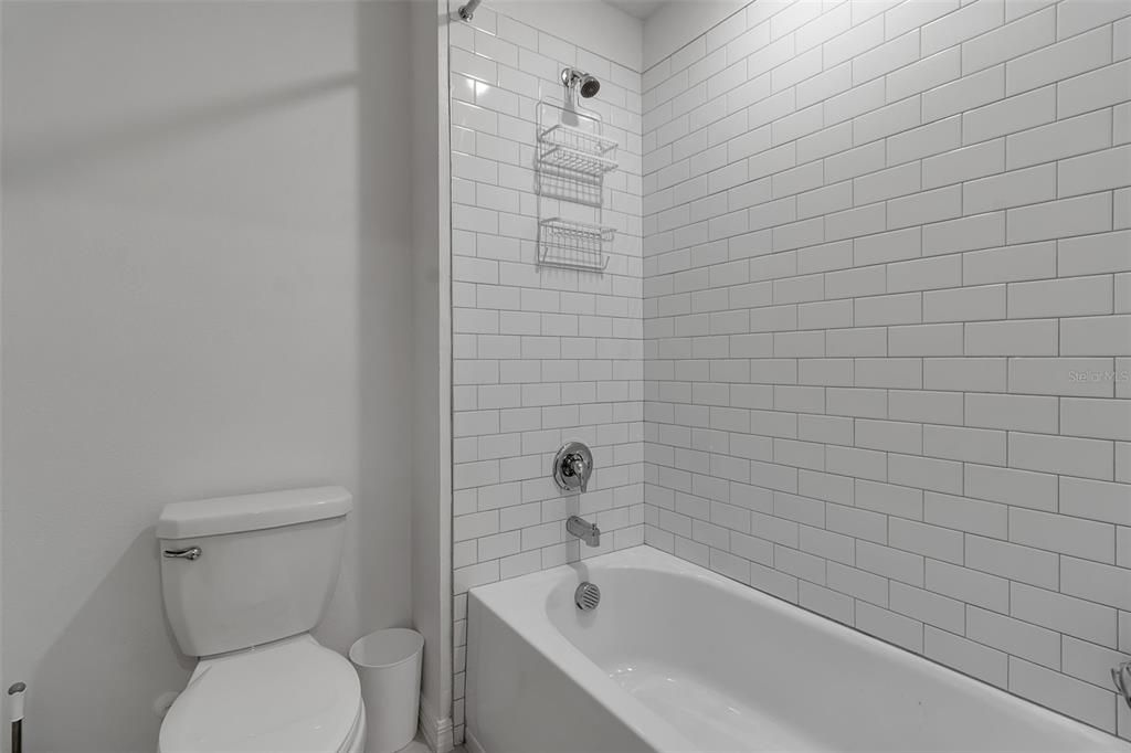 En Renta: $3,600 (5 camas, 4 baños, 3354 Pies cuadrados)