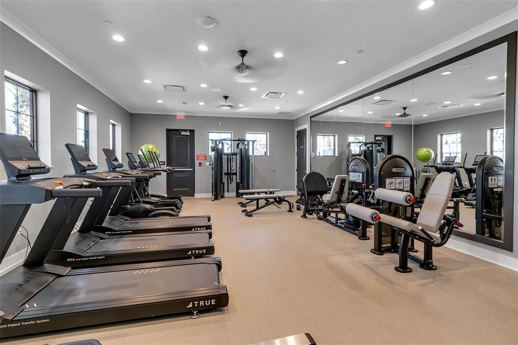 En Renta: $3,600 (5 camas, 4 baños, 3354 Pies cuadrados)