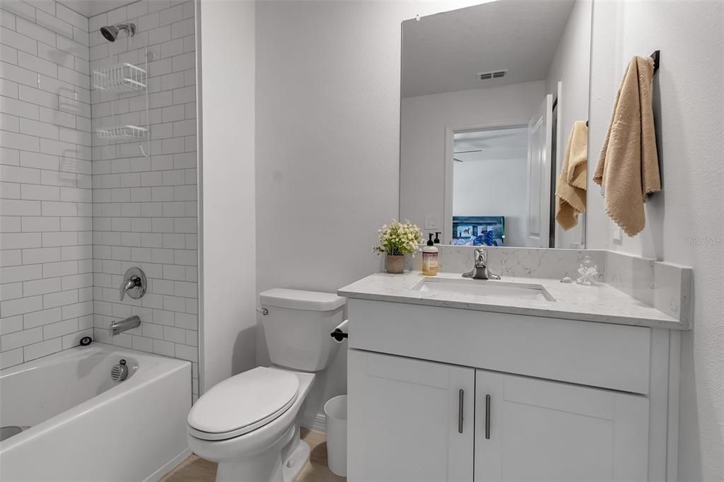 En Renta: $3,600 (5 camas, 4 baños, 3354 Pies cuadrados)