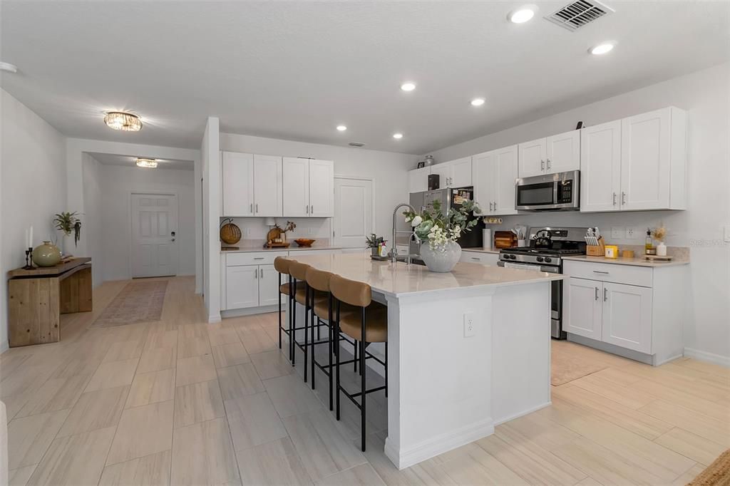 En Renta: $3,600 (5 camas, 4 baños, 3354 Pies cuadrados)