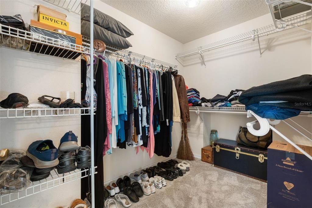 На продажу: $645,000 (4 спален, 2 ванн, 2338 Квадратных фут)