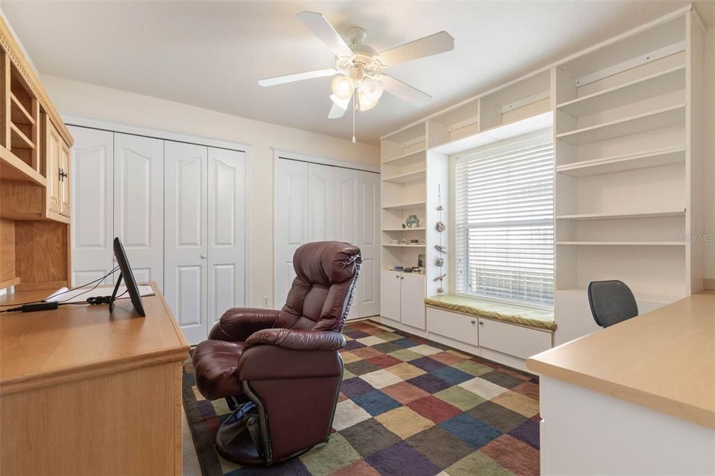 На продажу: $645,000 (4 спален, 2 ванн, 2338 Квадратных фут)