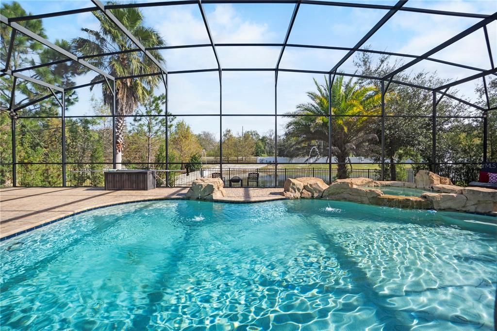 En Venta: $1,399,990 (7 camas, 5 baños, 5021 Pies cuadrados)