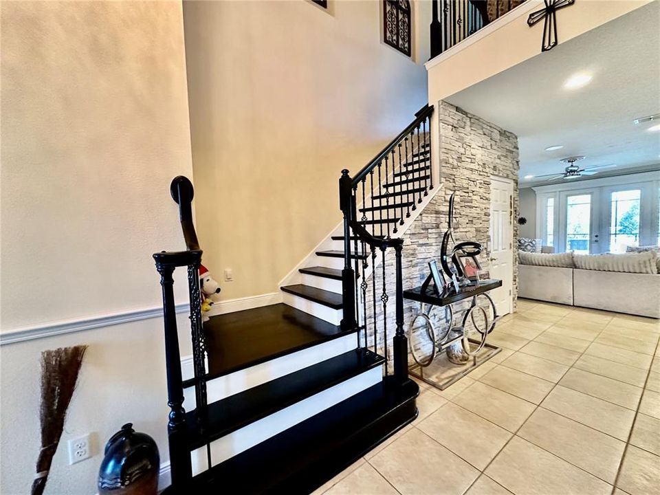 待售: $1,399,990 (7 贝兹, 5 浴室, 5021 平方英尺)