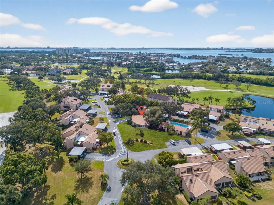 合同活跃: $499,000 (2 贝兹, 2 浴室, 2038 平方英尺)