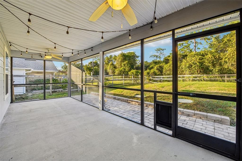 待售: $440,000 (3 贝兹, 2 浴室, 1253 平方英尺)