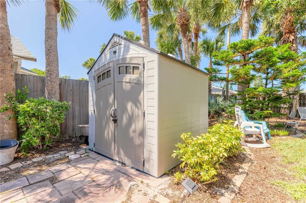 На продажу: $580,000 (2 спален, 1 ванн, 1265 Квадратных фут)