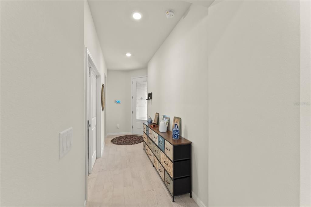 En Venta: $365,000 (2 camas, 2 baños, 1559 Pies cuadrados)