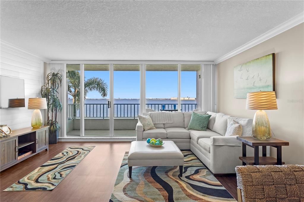 待售: $659,000 (3 贝兹, 2 浴室, 1255 平方英尺)