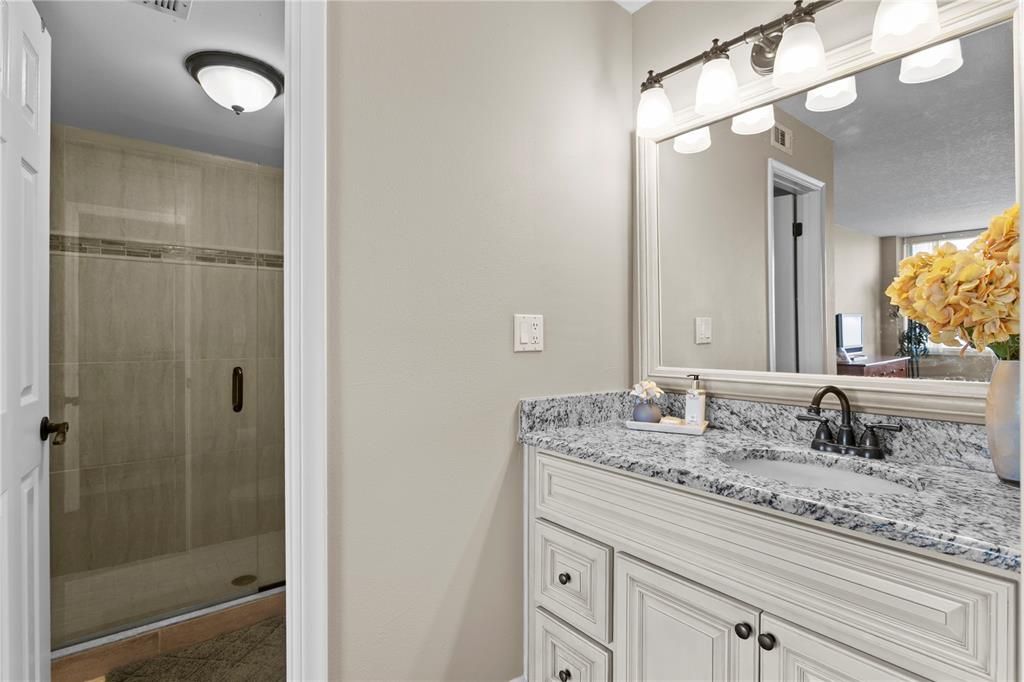 待售: $659,000 (3 贝兹, 2 浴室, 1255 平方英尺)