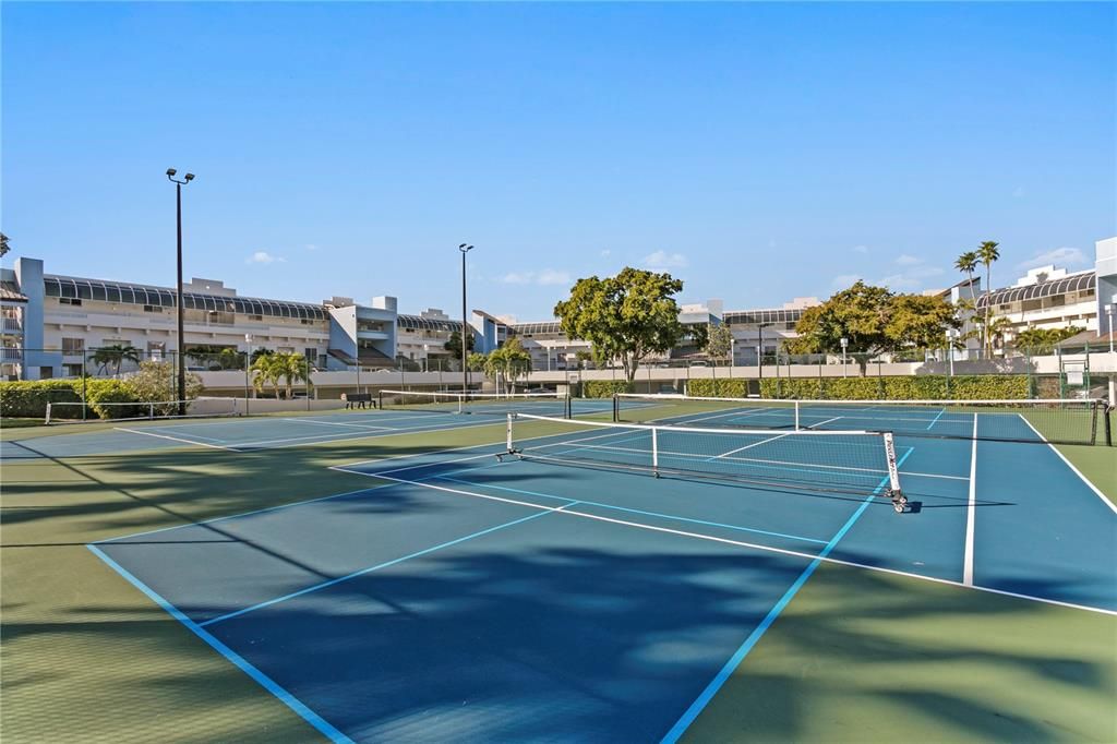 待售: $659,000 (3 贝兹, 2 浴室, 1255 平方英尺)