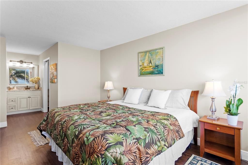 待售: $659,000 (3 贝兹, 2 浴室, 1255 平方英尺)