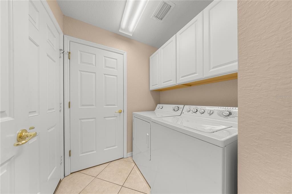 En Venta: $269,900 (2 camas, 2 baños, 1488 Pies cuadrados)