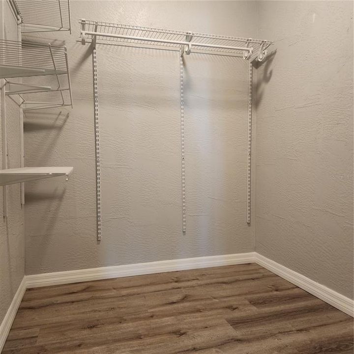 For Rent: $1,850 (2 beds, 2 baths, 1095 Square Feet)