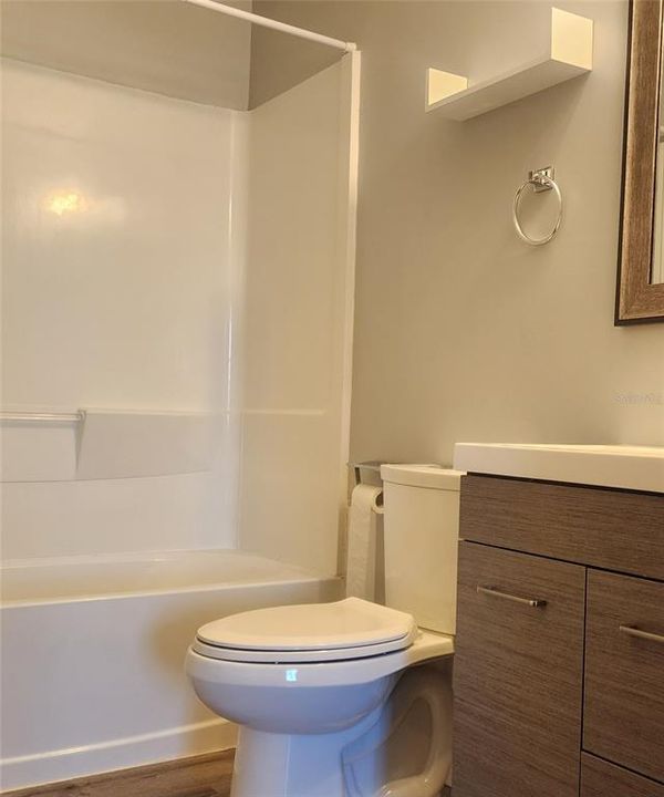 For Rent: $1,850 (2 beds, 2 baths, 1095 Square Feet)