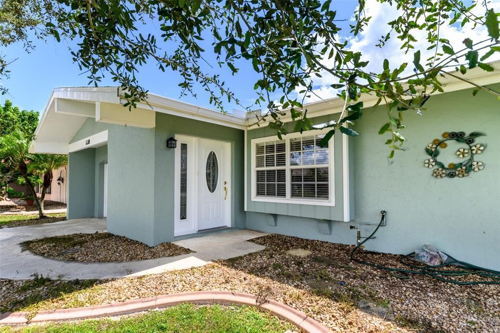 En Venta: $230,000 (2 camas, 2 baños, 1458 Pies cuadrados)