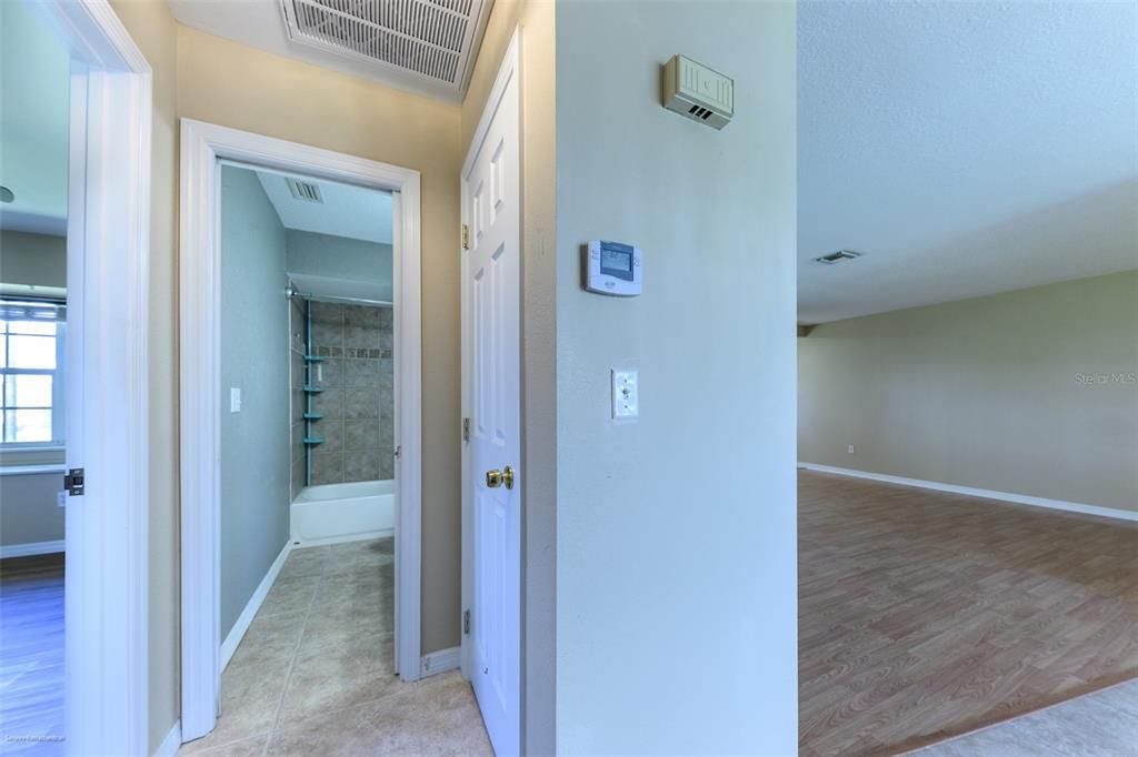 En Venta: $230,000 (2 camas, 2 baños, 1458 Pies cuadrados)