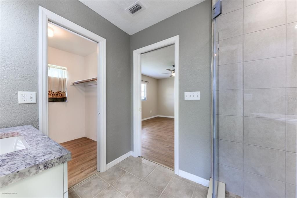 En Venta: $230,000 (2 camas, 2 baños, 1458 Pies cuadrados)