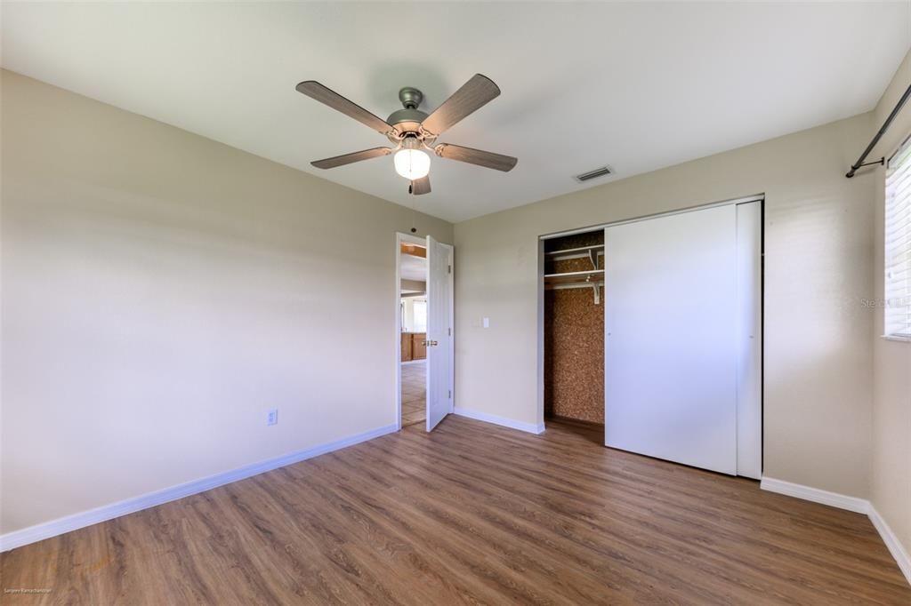 En Venta: $230,000 (2 camas, 2 baños, 1458 Pies cuadrados)