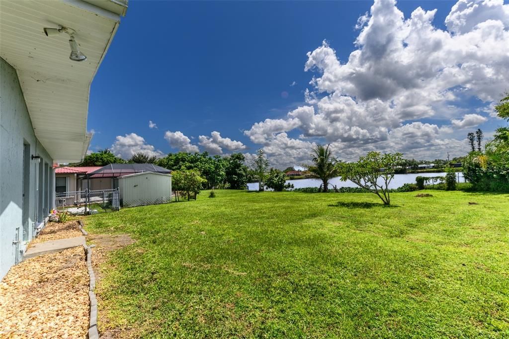 En Venta: $230,000 (2 camas, 2 baños, 1458 Pies cuadrados)