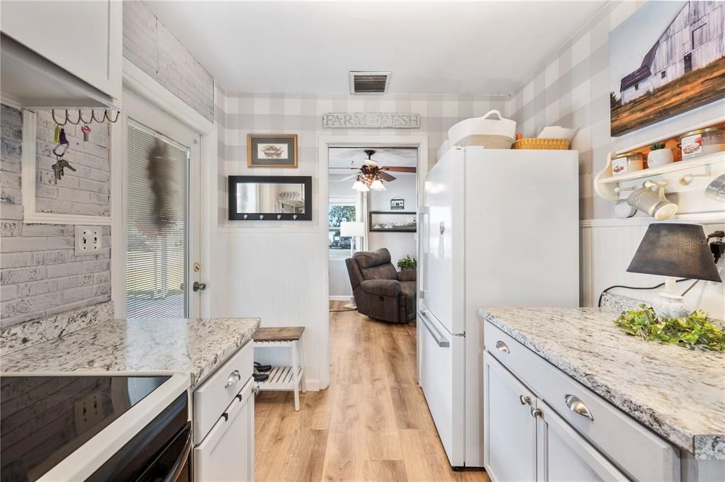 Activo con contrato: $200,000 (2 camas, 1 baños, 1249 Pies cuadrados)