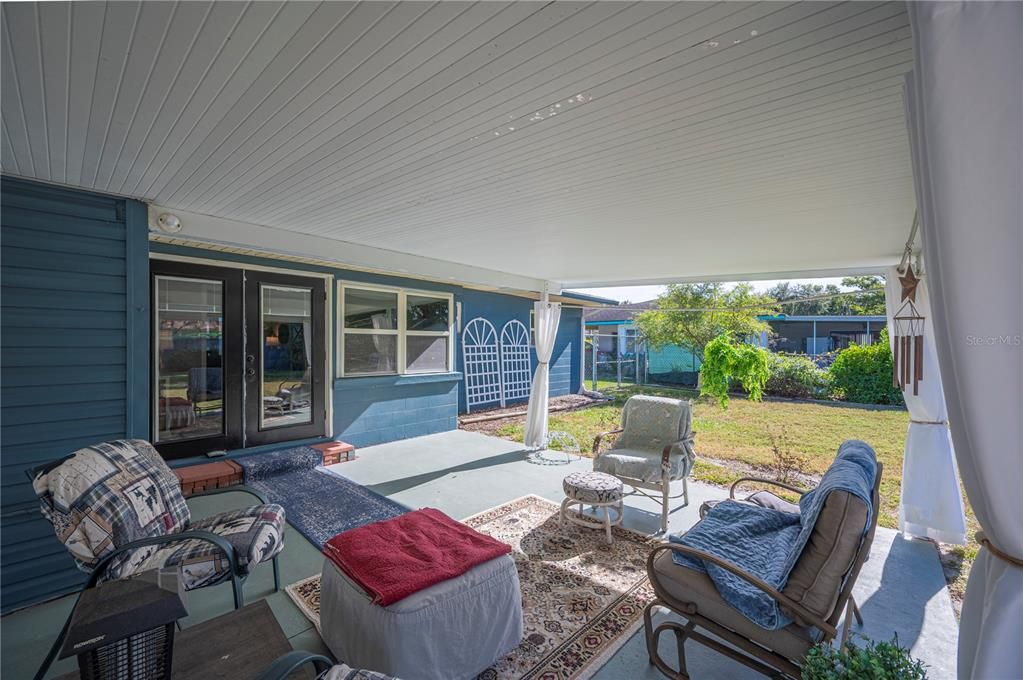 Activo con contrato: $200,000 (2 camas, 1 baños, 1249 Pies cuadrados)