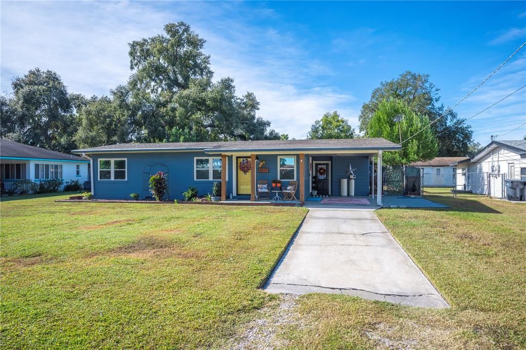 Activo con contrato: $200,000 (2 camas, 1 baños, 1249 Pies cuadrados)