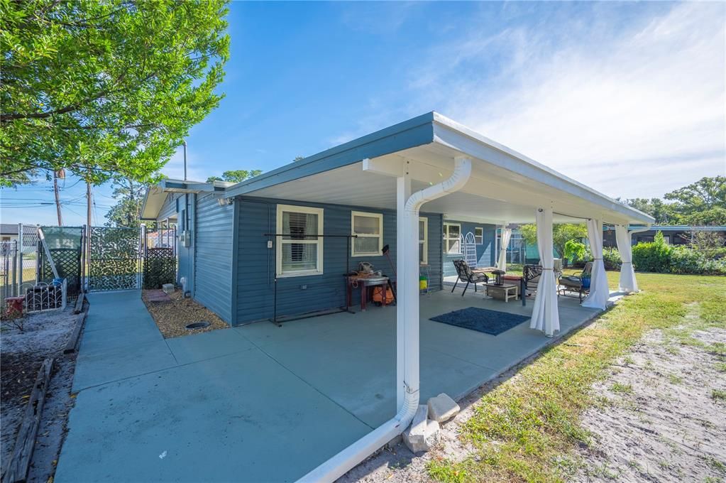 Activo con contrato: $200,000 (2 camas, 1 baños, 1249 Pies cuadrados)