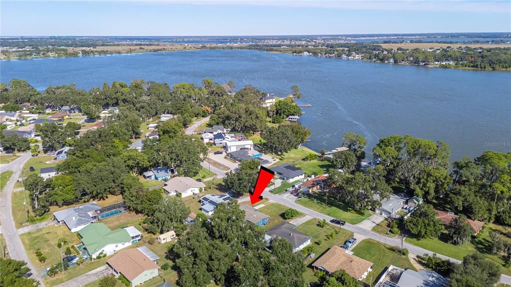 Activo con contrato: $200,000 (2 camas, 1 baños, 1249 Pies cuadrados)