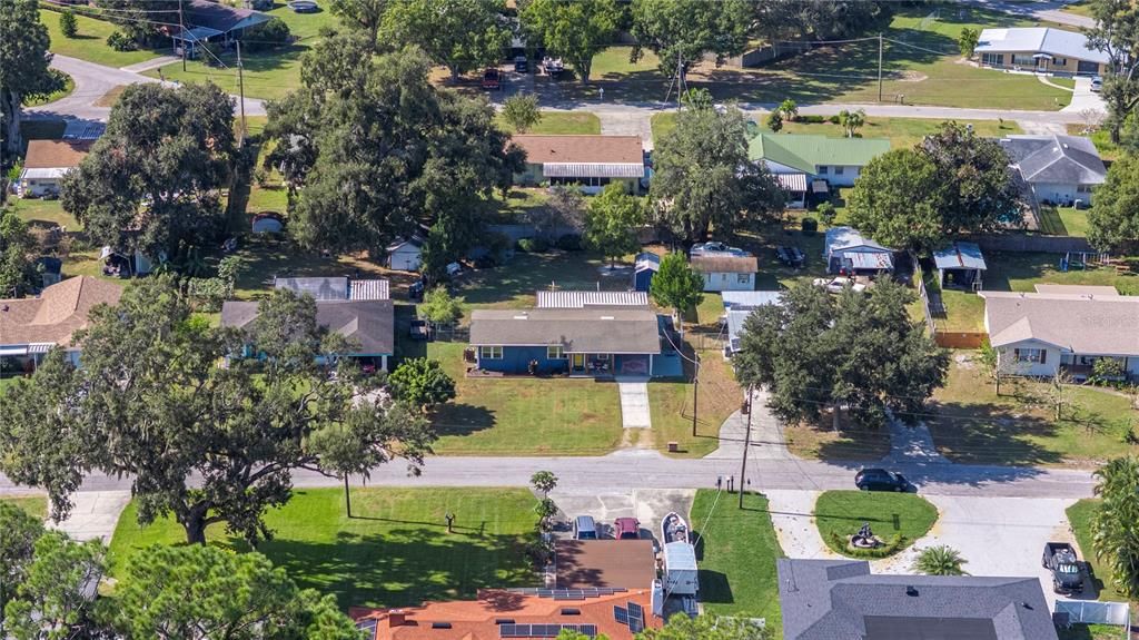 Activo con contrato: $200,000 (2 camas, 1 baños, 1249 Pies cuadrados)