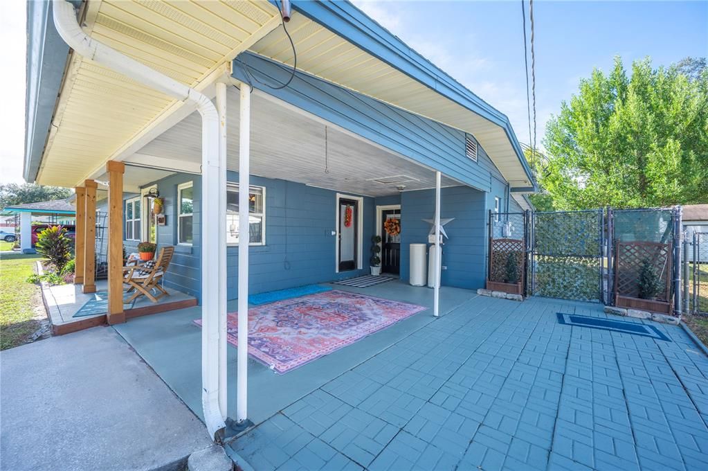 Activo con contrato: $200,000 (2 camas, 1 baños, 1249 Pies cuadrados)