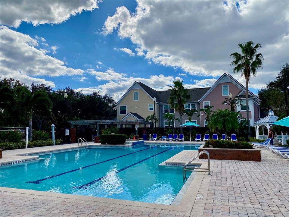 Под контрактом: $1,995 (3 спален, 2 ванн, 1260 Квадратных фут)