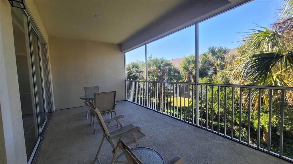 En Venta: $329,900 (2 camas, 2 baños, 1792 Pies cuadrados)