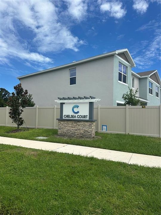 For Sale: $349,500 (3 beds, 2 baths, 1488 Square Feet)