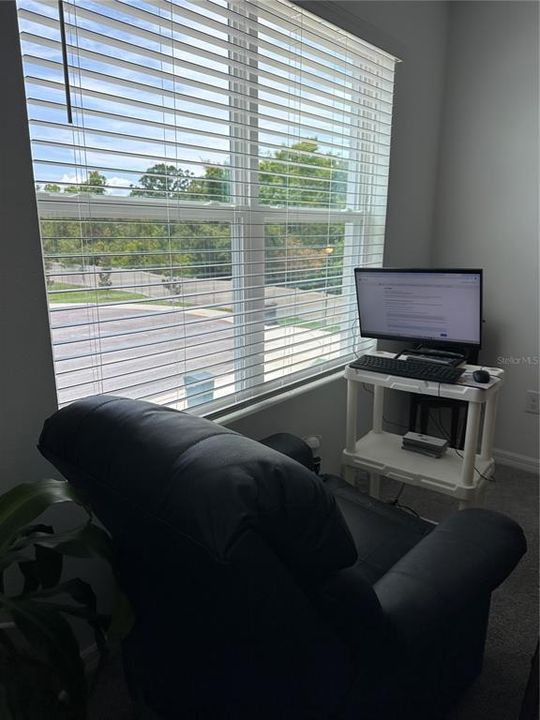 For Sale: $349,500 (3 beds, 2 baths, 1488 Square Feet)