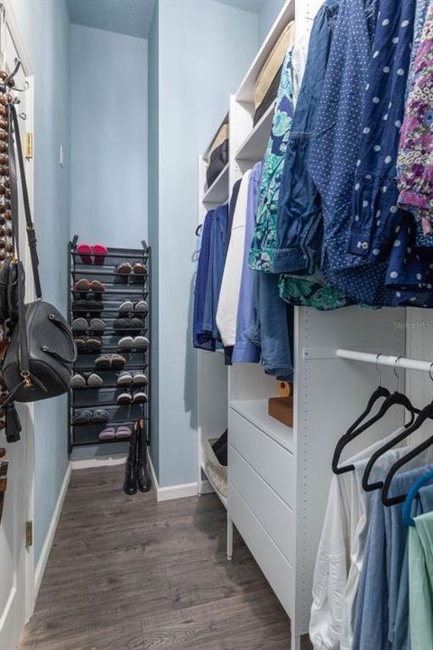 For Sale: $449,900 (3 beds, 2 baths, 1785 Square Feet)