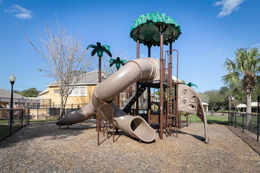 For Sale: $449,900 (3 beds, 2 baths, 1785 Square Feet)