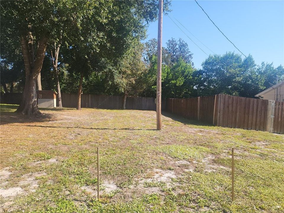 На продажу: $250,000 (3 спален, 1 ванн, 962 Квадратных фут)